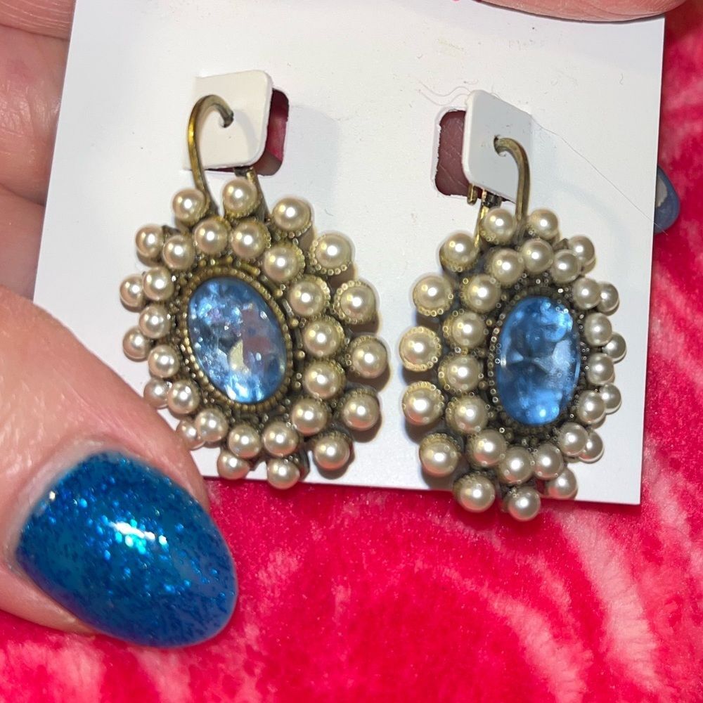 Betsey Johnson earrings. Bluestone with white pearls. - Picture 3 of 6